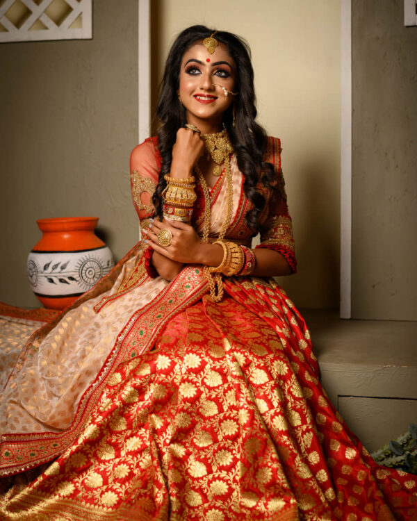 Bengali Bridal Saree - Image 3