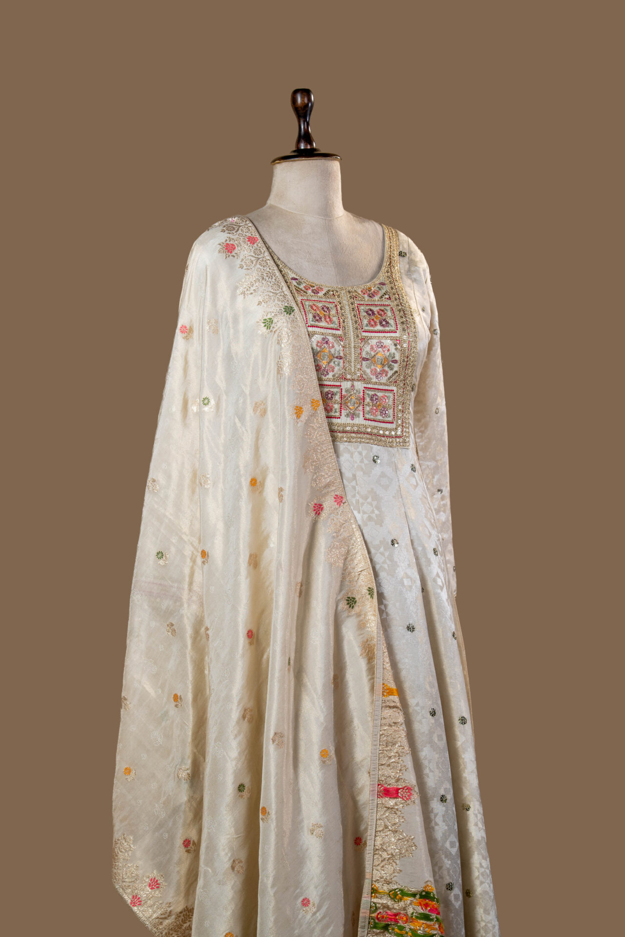 Off-White Festive Ensemble with Embroidered Yoke.