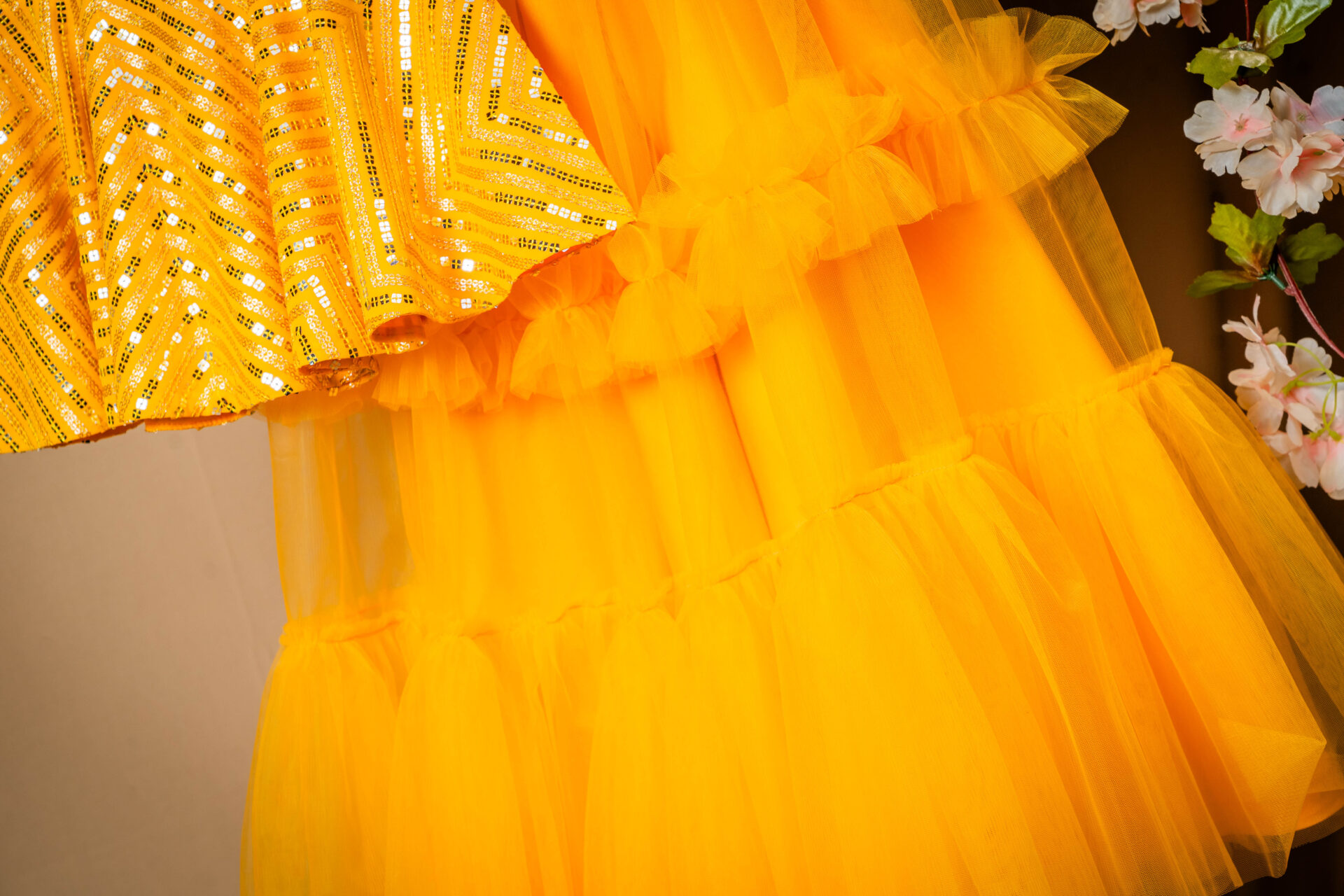 Vibrant Yellow Chevron Sequin Crop Top and Tulle Skirt Set - Image 4